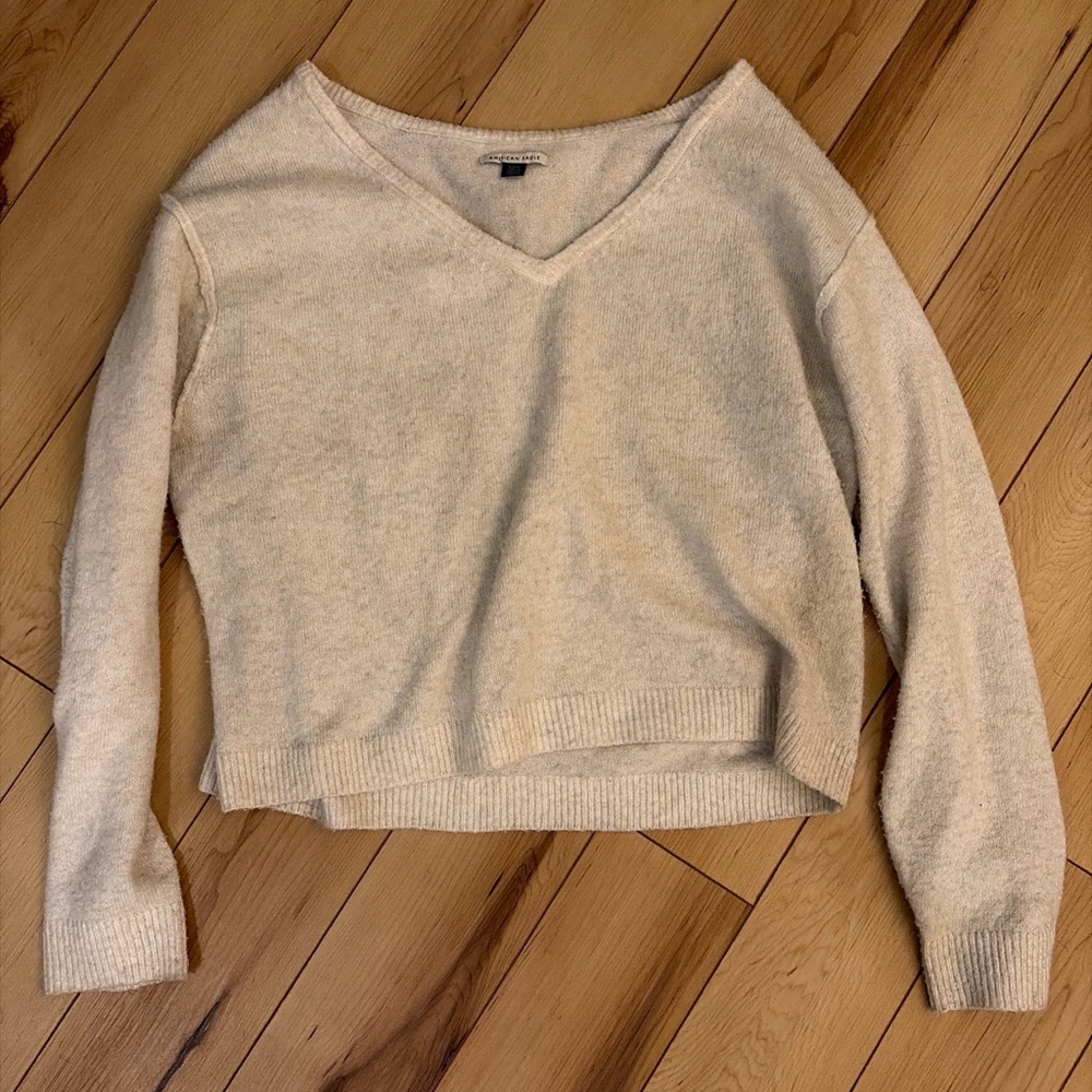 American Eagle V-Neck Cream Sweater
